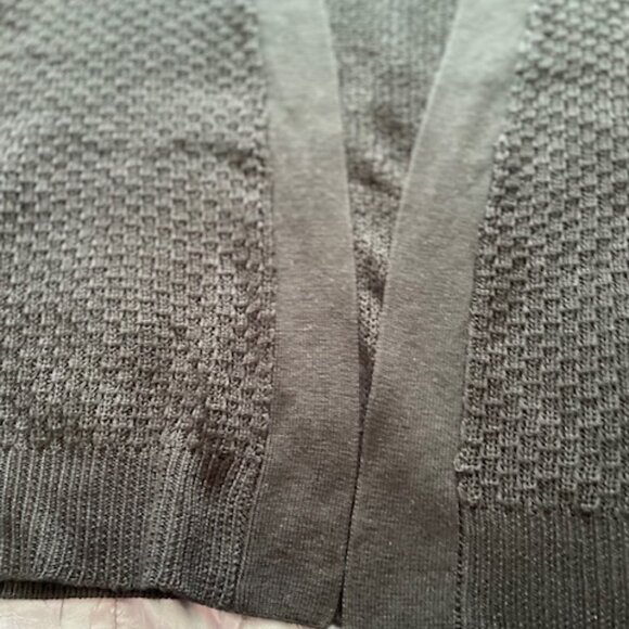 Jessica VTG Black Short Sleeved Cropped Sweater - Size 2X - Picture 10 of 11